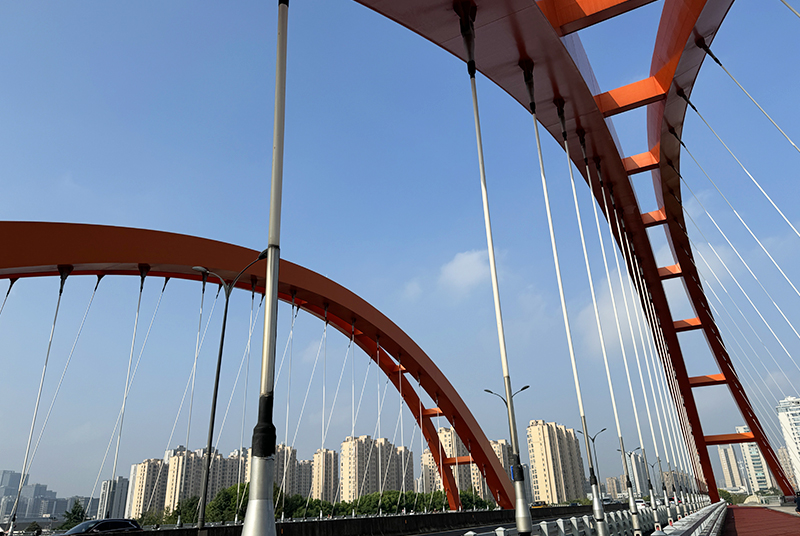 氟碳涂料與普通漆哪個(gè)好？氟碳漆和普通漆的區(qū)別在哪？